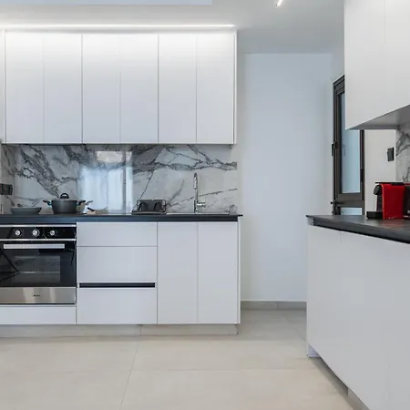 B&w 2-bedroom Appartement *